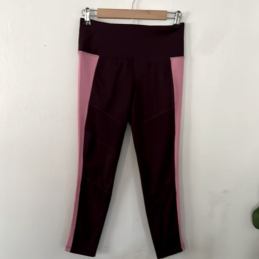 Tangerine Leggings EUC‎